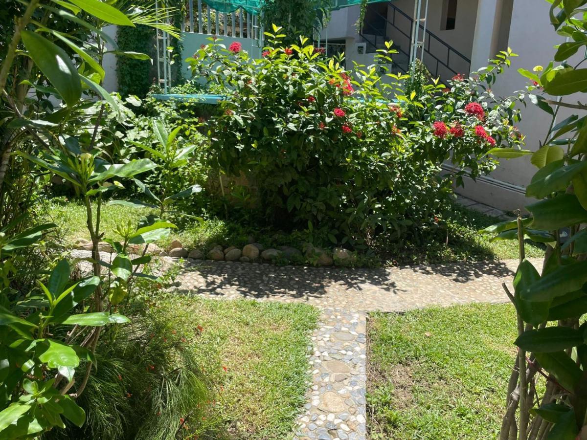 Hotel Bigu Puerto Escondido  Exterior photo